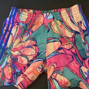 Women Adidas colorful tropical shorts . Size xsmall woman